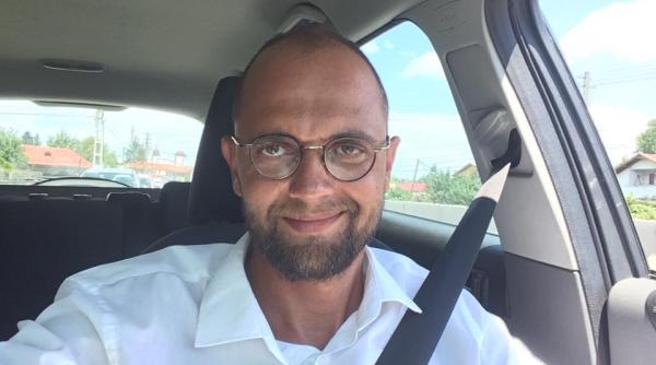 oreste umile te un poli ist video