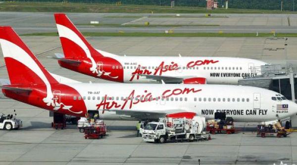 nou nascut mort descoperit la bordul unui avion