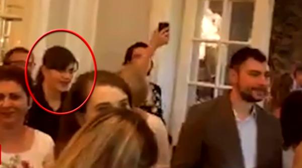 kovesi petrecere cu lautari dan bursuc ambasadorul ma divinizeaza