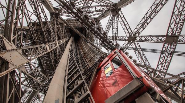 turnul eiffel inchis pentru turisti din cauza unei greve a personalului
