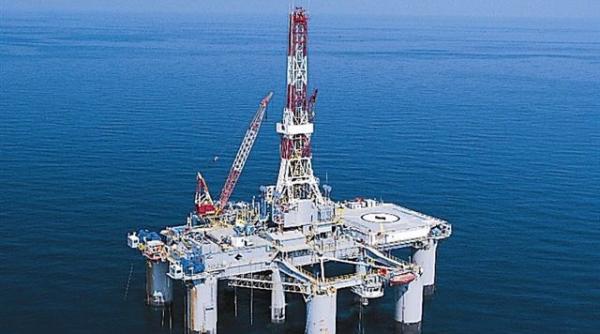 legea offshore  teodorovici  vom scoate varianta cea mai buna