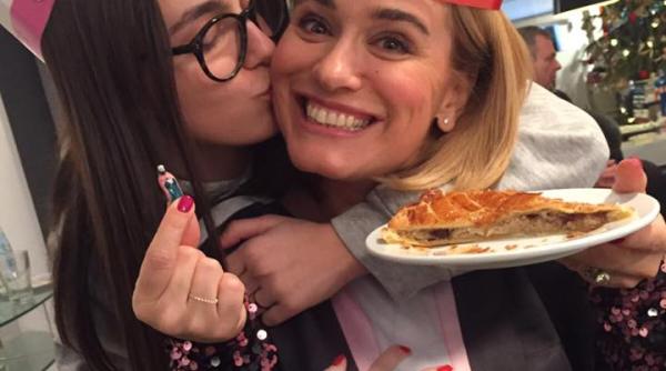 andreea esca fiica alexia despre rela ia cu mama ma opresc des pe strada sa faca poze