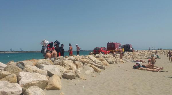 constan a trupul unui minor inecat adus pe plaja