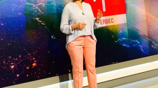 neti sandu parasita sunt atat de daramata ca nu tiu daca o sa pot sa fac fa a