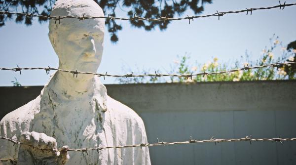 casa elie wiesel vandalizare muzeul holocaustului este inadmisibil