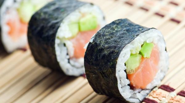 consumul de alge inclusiv sushi contraindicat unor categorii de persoane