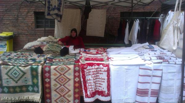 aplica ie pentru promovarea produselor facute de artizani i me te ugari