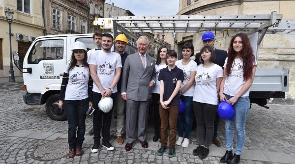 biserica de lemn de la breb salvata de prin ul charles i o companie romaneasca