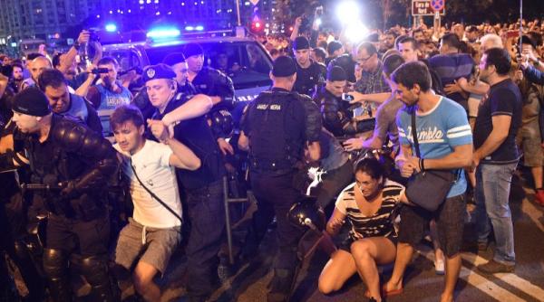 protest spitalul universitar bilan ul unei seri grele