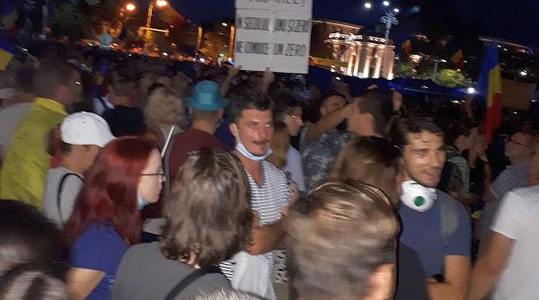 vanzari mari de ma ti chirurgicale i ser fiziologic in jurul pie ei victoria