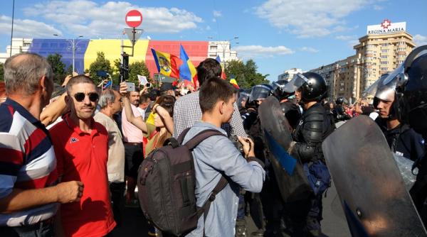 lider al diasporei intrebare pentru politicienii opozi iei ce cautau sa alimenteze for e oculte