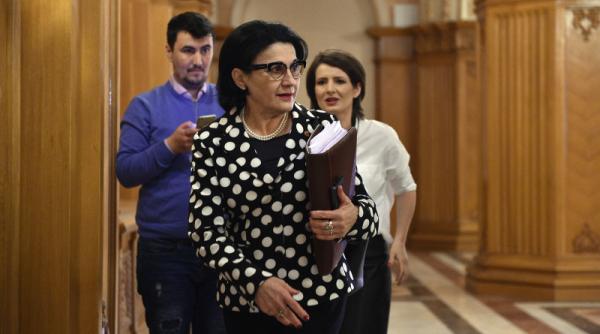 ecaterina andronescu s o s psd pre edintele partidului sa faca un pas in spate