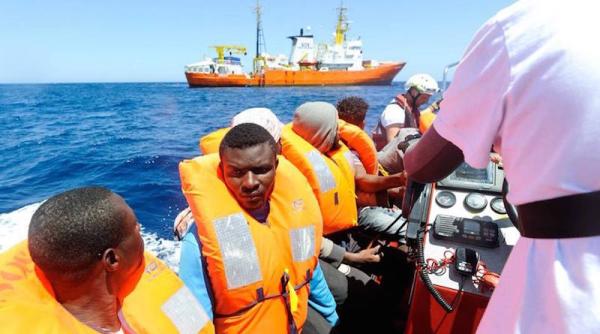 aquarius va naviga din nou schimbare de pavilion