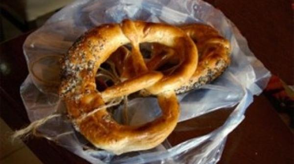 un covrig cu mac cauza unui test pozitiv la opiacee