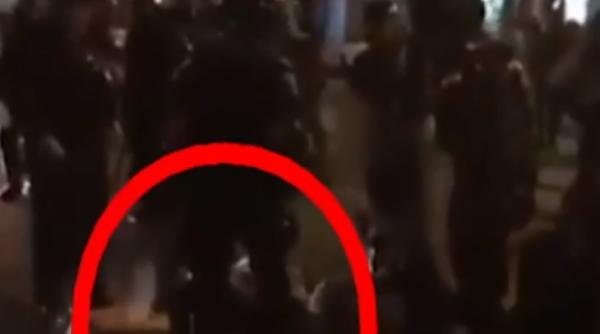 israelieni batuti de jandarmi  taximetrist  ne au oprit si ne au dat bataie