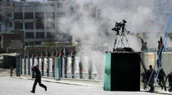 razboi afganistan talibanii lovitura pentru crucea ro ie