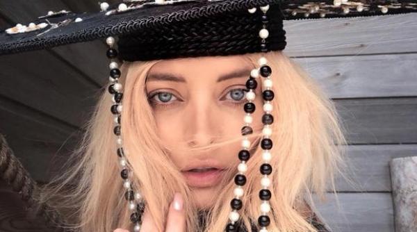 topul vedetelor bine imbracate cu fashion stylist ul lucy faur