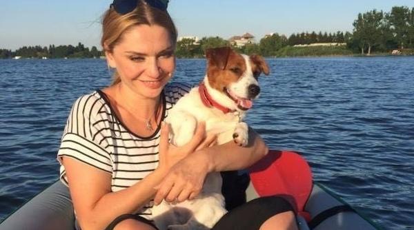 cristina cioran ne concentram via a in jurul lui