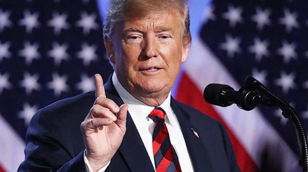 proces paul manafort trump reactie vanatoare de vrajitoare