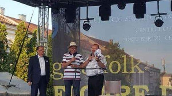 floare de col virgil popescu la gala folk de la sighet surpriza pentru ducu bertzi