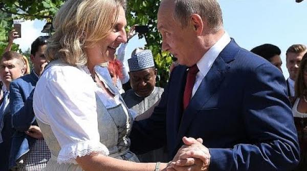 putin spectacol la nunta anului in austria lovitura devastatoare pentru nucleul dur al ue