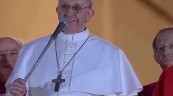 papa francisc vizita in irlanda asteptat de sute de mii de oameni