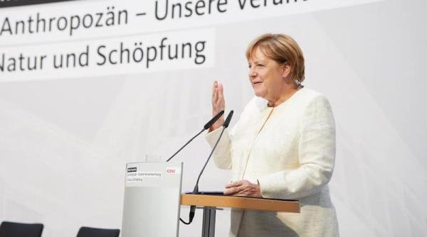 angela merkel turneu in georgia armenia si azerbaidjan