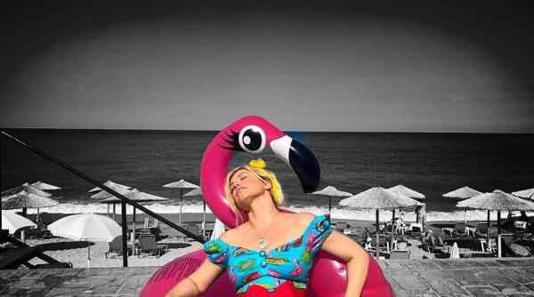 loredana groza imagine incredibila cu vedeta la 48 de ani