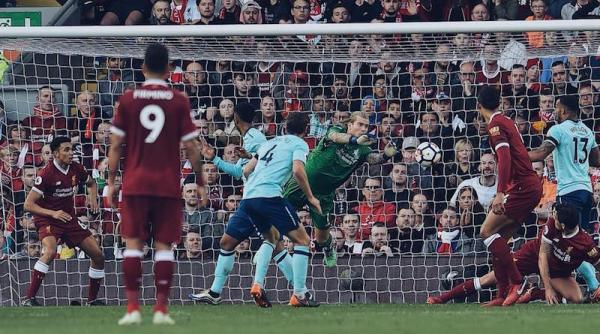 portarul loris karius a ajuns la besiktas