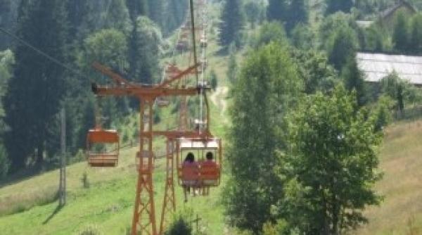 telescaun cu turi ti ciocnire cu un camion cu bu teni momente ingrozitoare