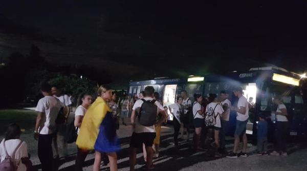 marsul centenarului uniuoni tii blocati la prut de granicerii moldoveni