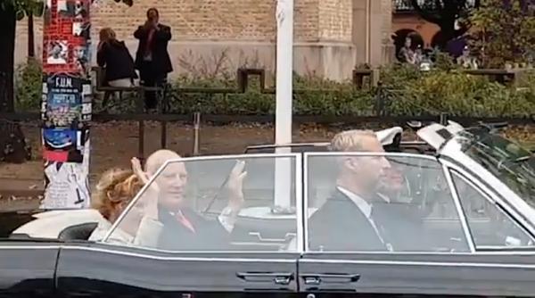 sarbatoare regala regele si regina norvegiei 50 de ani de casnicie