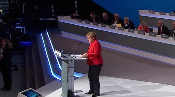 manifestatie la chemnitz angela merkel sub presiunea extremei drepte