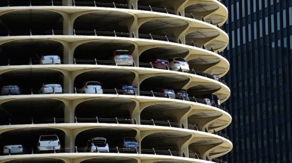 ue dispusa sa elimine tarifele vamale pentru autoturisme  daca sua vor face la fel