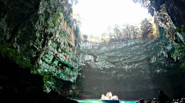 vacan a grecia alerta pentru romani virus pericol de contractare