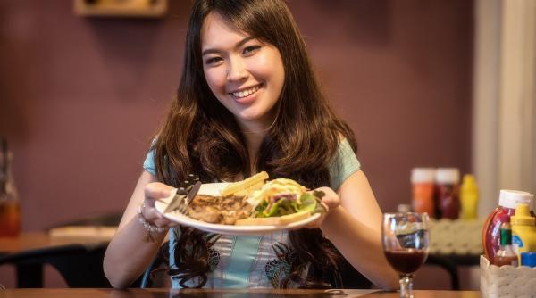 micul dejun luat mai tarziu i cina mai devreme bune la dieta