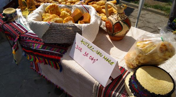 festivalul placintelor de la oituz festin culinar de a dreptul