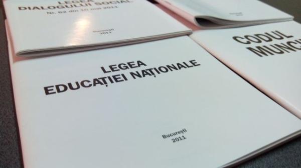 ministerul educa iei precizari in scandalul manualelor