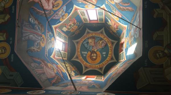 locul in care istoria i religia se impletesc biserica stejarul