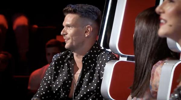 vocea romaniei pop maria bucuria de a canta chirila impresionat video