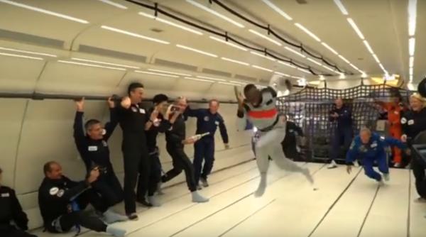 usain bolt cursa la gravita ie zero video viral
