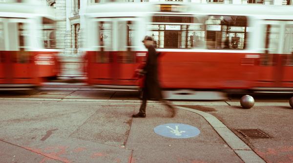 mae referitor la cei doi romani suspectati de trafic de migranti