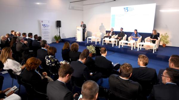 ini iativa celor trei mari chirieac sa nu ne mintim de ce nu vorbim direct cu putin