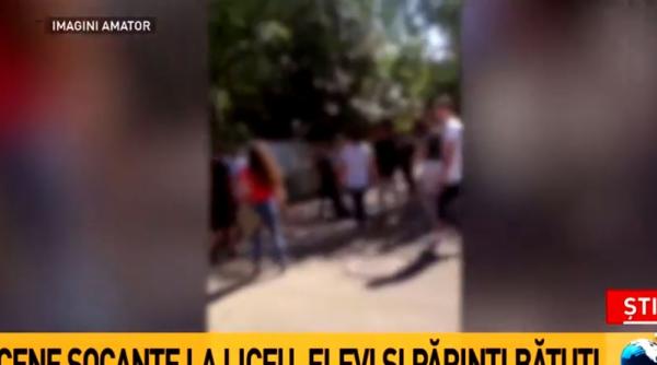 bataie la un liceu din romania elevi in stare grava