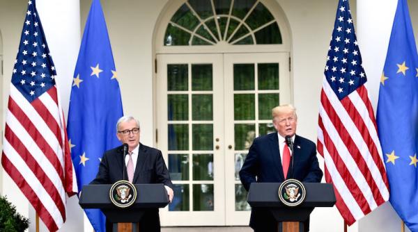 trump laude pentru juncker e un tip dur e foarte bun imi place