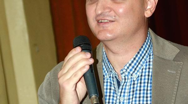 daniel cristea enache fa a in fa a cu 600 de elevi bucure teni