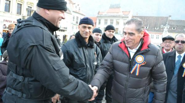 petre roman cel care a reinfiin at jandarmeria interven ie profesionista in 10 august