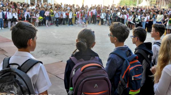 buzau elevii liber pe 5 octombrie de ziua educa iei