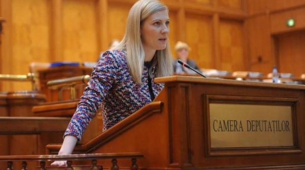 poda ca despre weber i i face campanie electorala pe seama romaniei