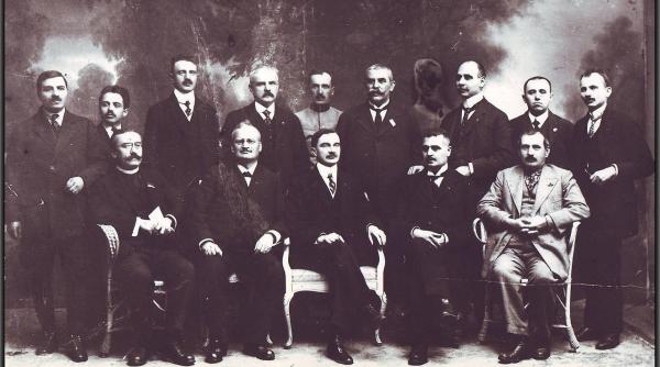 1918 consiliul dirigent poporul in elege glasul vremii